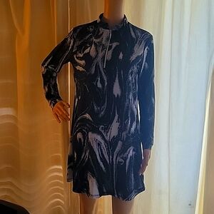 Women's Dress Size M